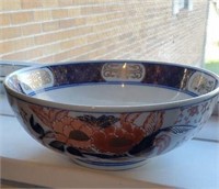 Goldimari hand painted oriental style bowl