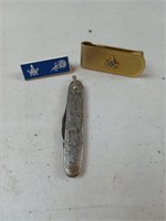 Mason collection pin, money clip, small pocket