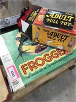 Frogger board game, pull toy