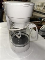 WHITE COFFEE MAKER