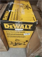 DEWALT Table Saw for Jobsite, Compact, 8-1/4-Inch