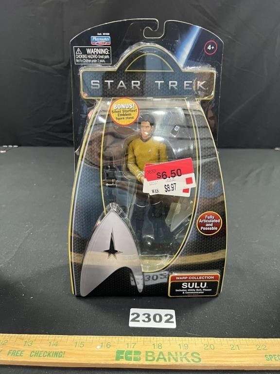 NIB Star Trek Playmates Action Figure