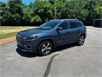 2019 Jeep Cherokee Limited, Extremely Clean,