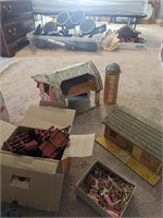 Hubley Toy, Marx Co Barn stable, characters etc
