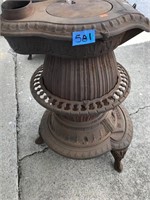 Keeley Stove Co. Cast Iron Stove, Belle No. 11