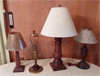 4 Lamps