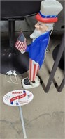 LIGHTED PLASTIC UNCLE SAM & 4TH OF JULY SIGN