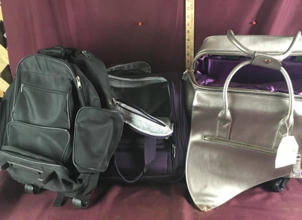 Lot of Assorted Bags/Luggage