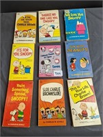 lot of 9 Peanuts books