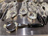 X 11 New Vollrath 6 oz Solid Spoons