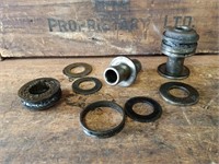 Harley Davidson. 1 VL Manifold Nut ..............