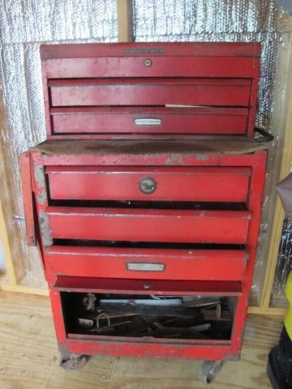 RED CRAFTSMAN TOOL BOX WITH TOOLS  SEE PHOTOS