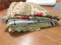 Nice woven table cover, 24x24 - vintage blue,