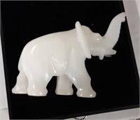 Glass Elephant  (Great Paperweight)