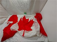 Grand drapeau canadien 36"×72"