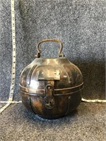 Metal Hanging Pot