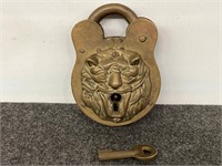 Wow! Antique Brass Padlock Lion Head 1896 W/Key