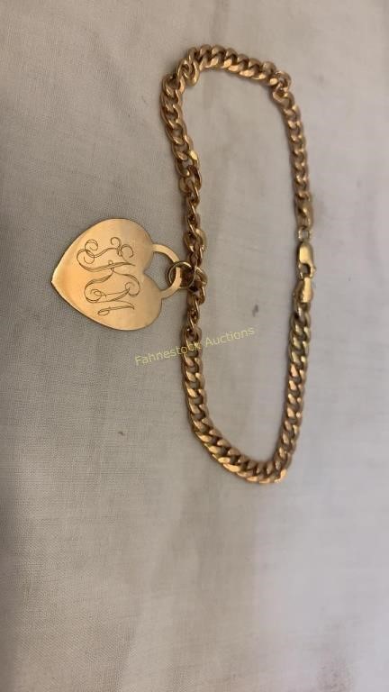 14K Gold Heart Charm Chain Bracelet