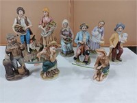 Decorative Figurines Young couple 10x4. Older