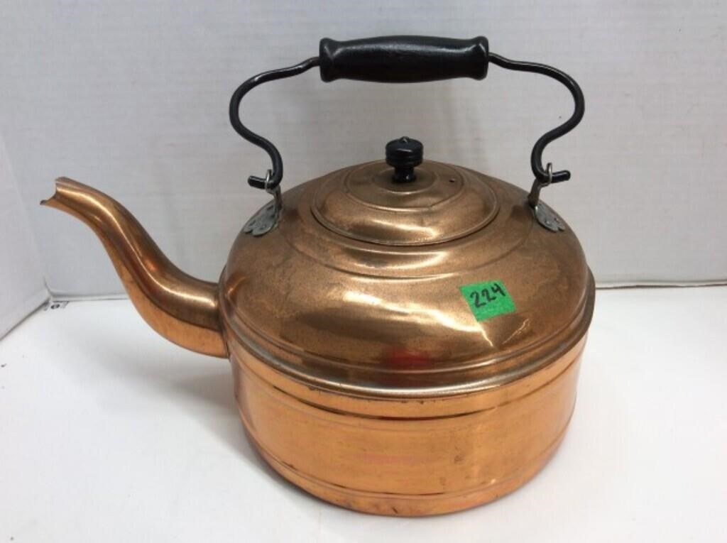 Vintage Copper Kettle With Lid And Wooden Handle