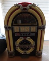 Thomas jukebox reproduction radio