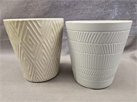 TWO NICE PLANT POTS! 5.5X5 INCHES