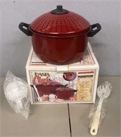 Pasta Chef Pot