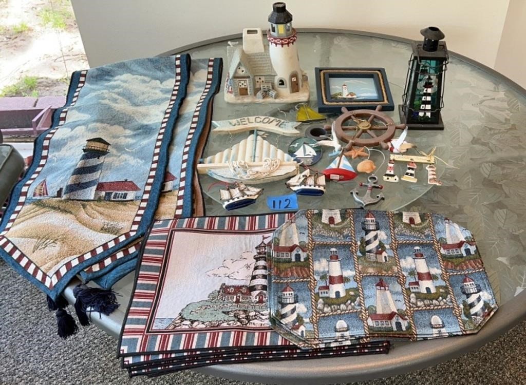 Lighthouse/beach decor: placemats, table runners,