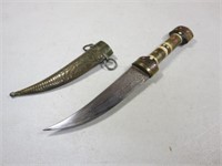 Nice Hand Crafted Knife With Sheath A