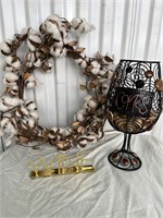 Wine decor & wreath