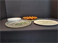 (2) Pie Plates, Holiday Cake Plate & Divider