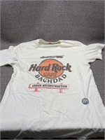 Hard Rock Cafe Bagdad T-Shirt Sz Lg
