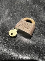 YALE PIN TUMBLER LOCK & KEY 2 1/2"