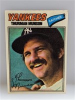 1977 Topps Cloth Sticker Card 32 Thurman Munson