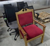 6-OFFICE CHAIRS ON CASTERS & 1 WOOD KING'S THRONE