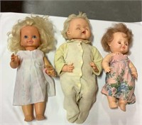 3 dolls