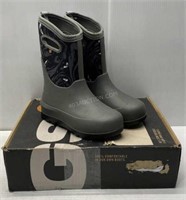 Sz 3 Kids Bogs Waterproof Boots - NEW $115