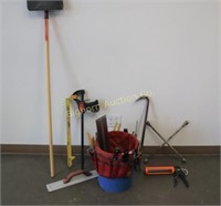 Bucket Tool Organizer w/ Contents