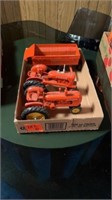 ERTL ALLIS CHALMERS WD 45 TOY TRACTOR DIE CAST