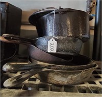 F- 5pc Cast Iron Lot