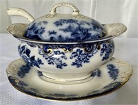 Furnival's "Shanghae" Covered Tureen w/ Undertray