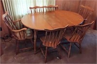 Oval Dining Table w/ 6 Chairs
