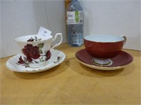 2 Tea Cups - Paragon / Royal Albert