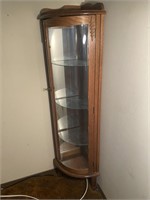 Corner cabinet (glass shelves, lighted)