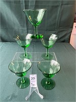 Optic Swirl Green Glass Coupes