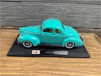Maisto 1939 Ford Deluxe Coupe 1/18th