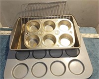 CUPCAKE PANS