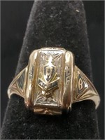 10Kt Yellow Gold 1968 Alma High School Herff