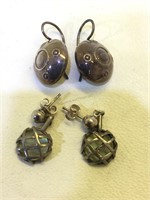 2 pairs of Sterling Silver earrings