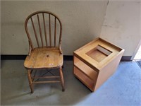 Vintage wood chair and side stand